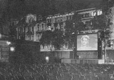 Freilichttheater Metropol 1956.jpg