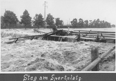 Steg am Sportplatz.jpg