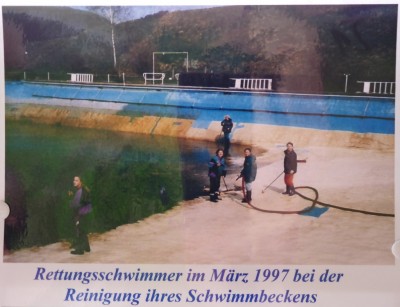 schwimmbad 1997.jpg