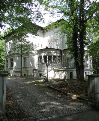 villa_schl.jpg