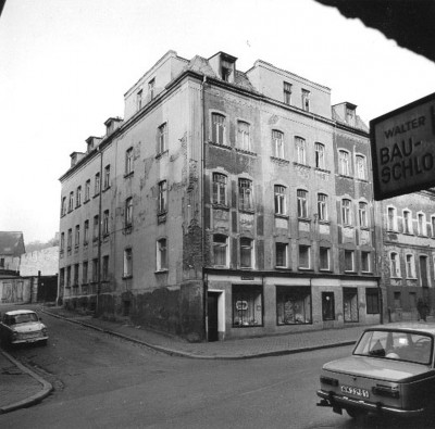 bau83.jpg