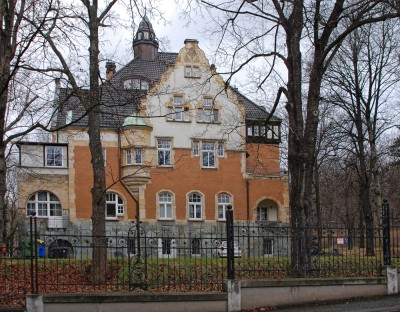 v_muench.jpg