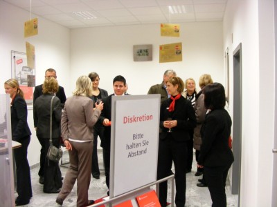 Sparkasseneröffnung 03.jpg